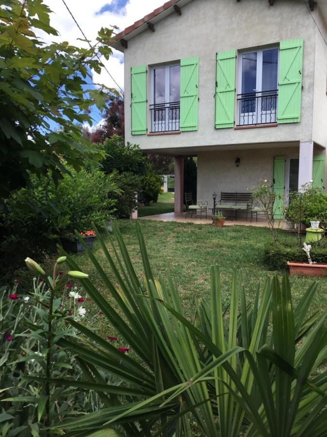 Dans Le Piemont Pyreneen Labarthe-Inard Exterior foto